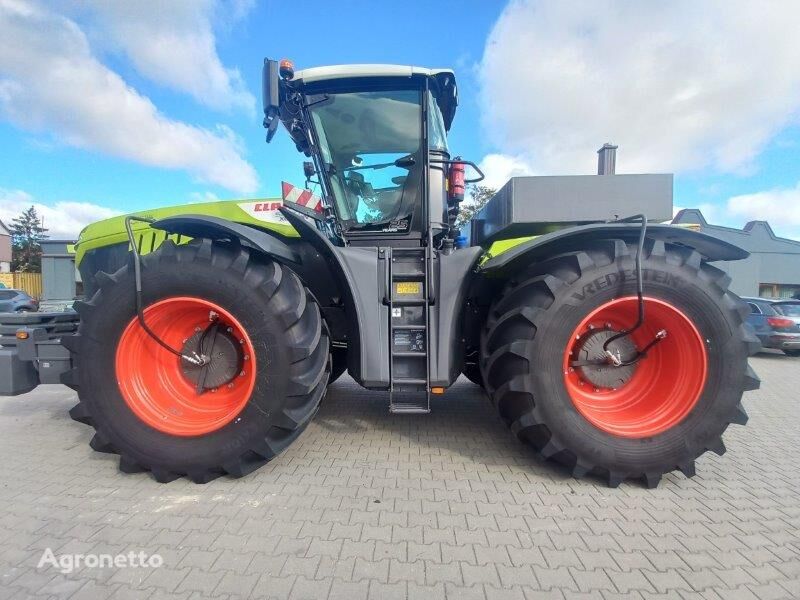 tracteur à roues Claas XERION 5000 TRAC neuf