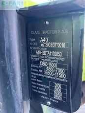 جرار بعجلات Claas axion 870