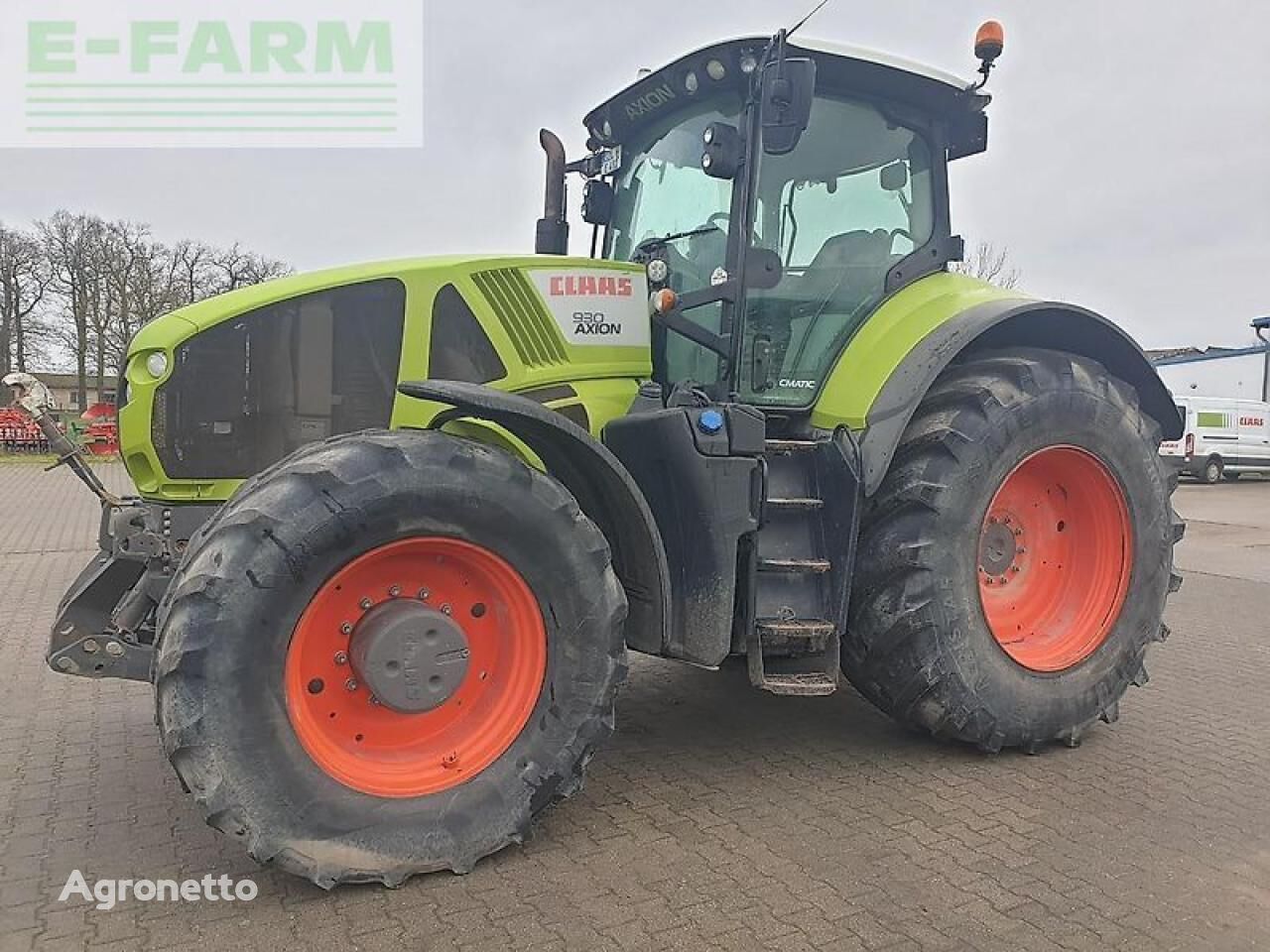 trattore gommato Claas axion 930