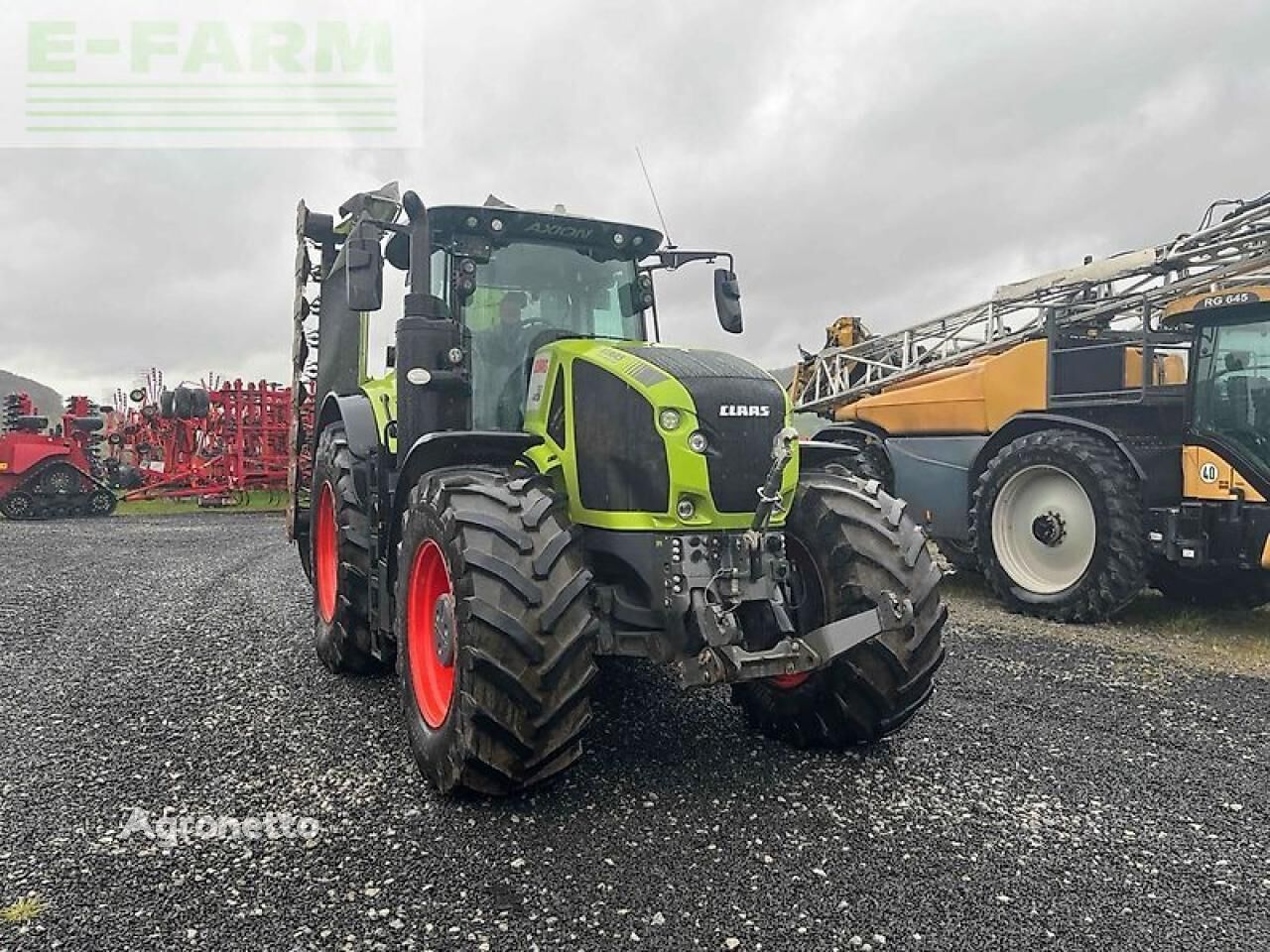 tracteur à roues Claas axion 930