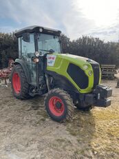 Claas nexos 230 ve Radtraktor