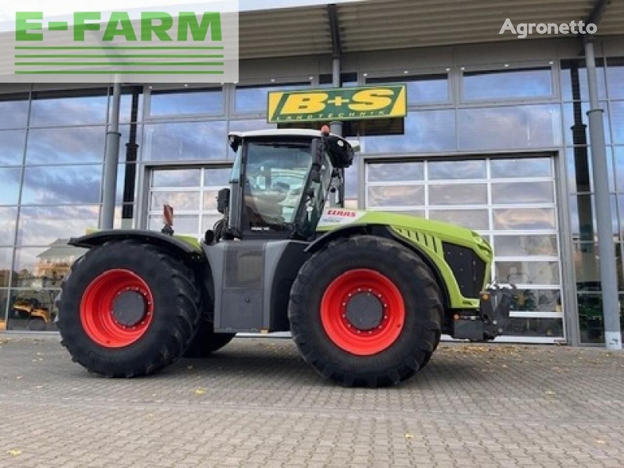 трактор колісний Claas xerion 4000 trac vc TRAC VC