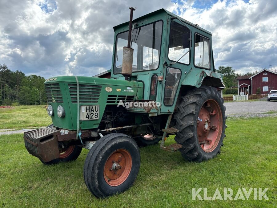 трактор колесный Deutz 6006