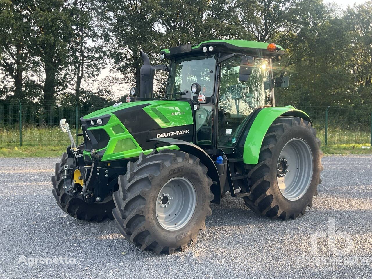 جديد جرار بعجلات Deutz-Fahr 6125C (Unused)