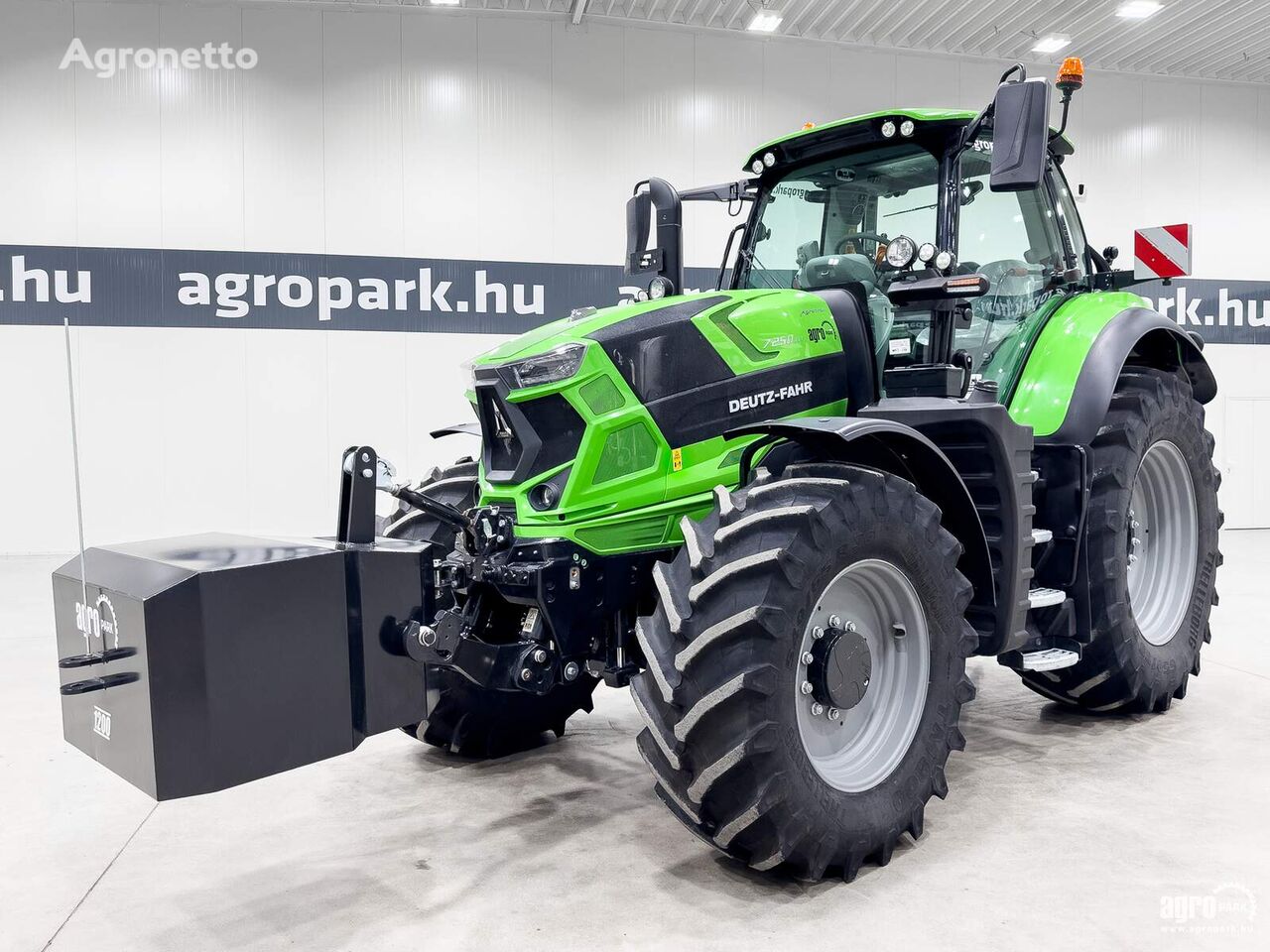 Deutz-Fahr 7250 TTV wheel tractor