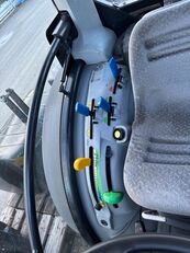 Tracteur à roues Deutz-Fahr Agroplus S 320 Exclusiv à vendre - Image 7 | Agroline GN Tracteur à roues Deutz-Fahr Agroplus S 320 Exclusiv | Image 7 - Agroline