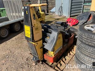 Dynapac LH700 wheel tractor