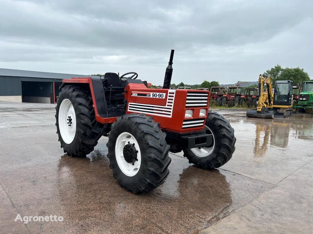 tracteur à roues FIAT 90-90