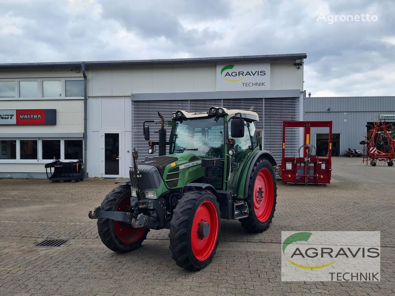 Fendt 209 S VARIO TMS wheel tractor