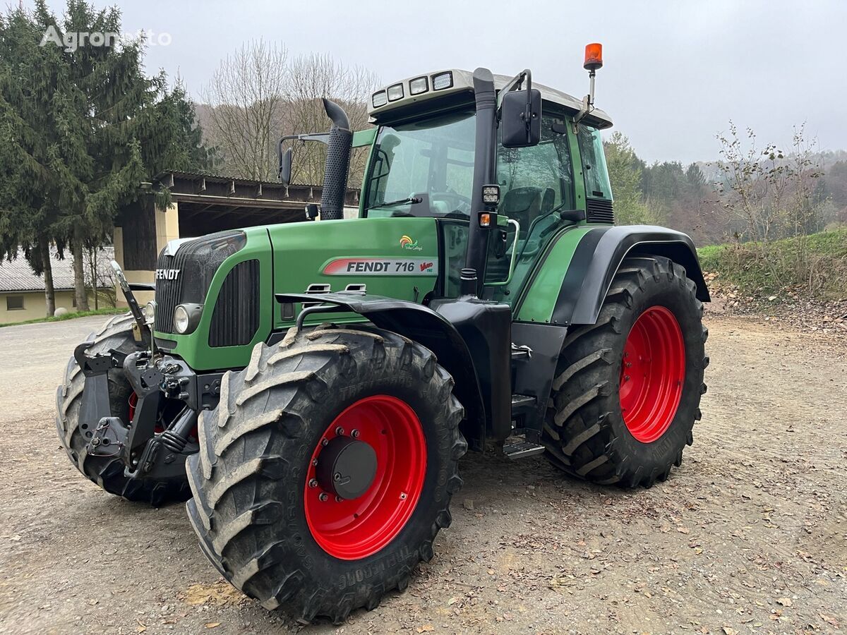 Fendt 716 COM 3 wheel tractor