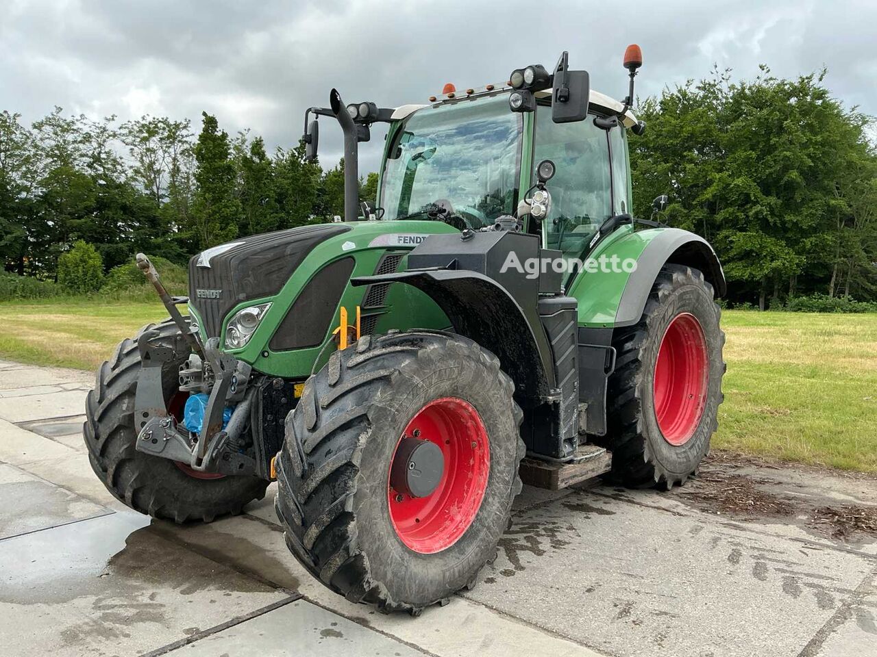 Tracteur à roues Fendt 716 Vario à vendre | Agronetto GA Tracteur à roues Fendt 716 Vario - Agronetto