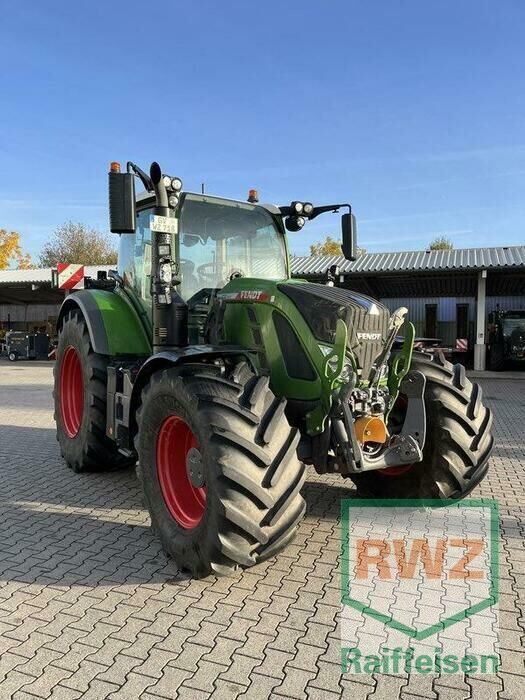 трактор колесный Fendt ** 718 Profi Plus Version Gen 6 **