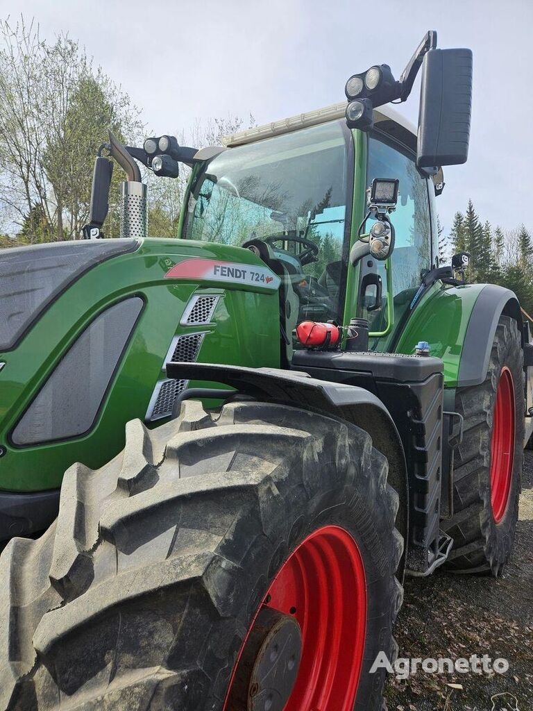 tracteur à roues Fendt 724 profi pluss