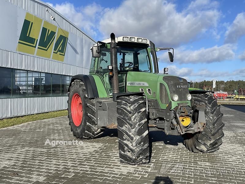 Fendt 820 Vario wheel tractor