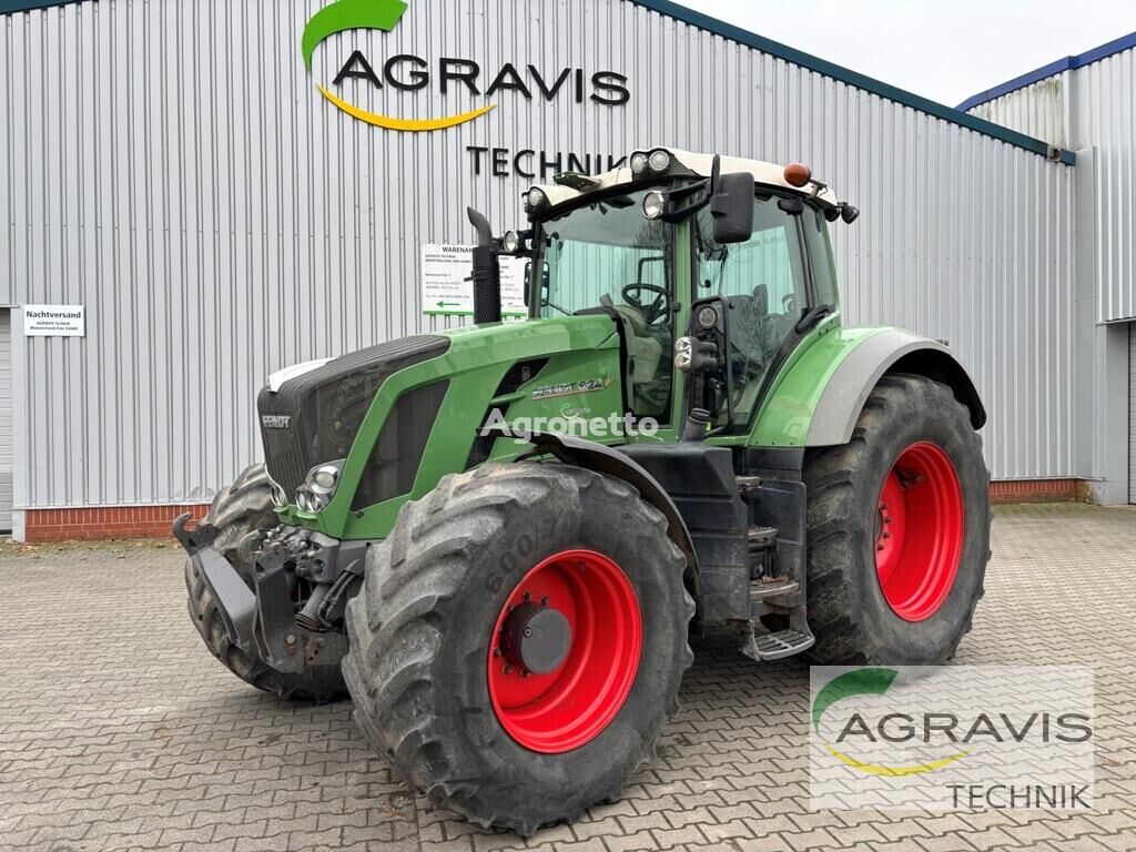 tracteur à roues Fendt 824 Vario SCR Profi Plus