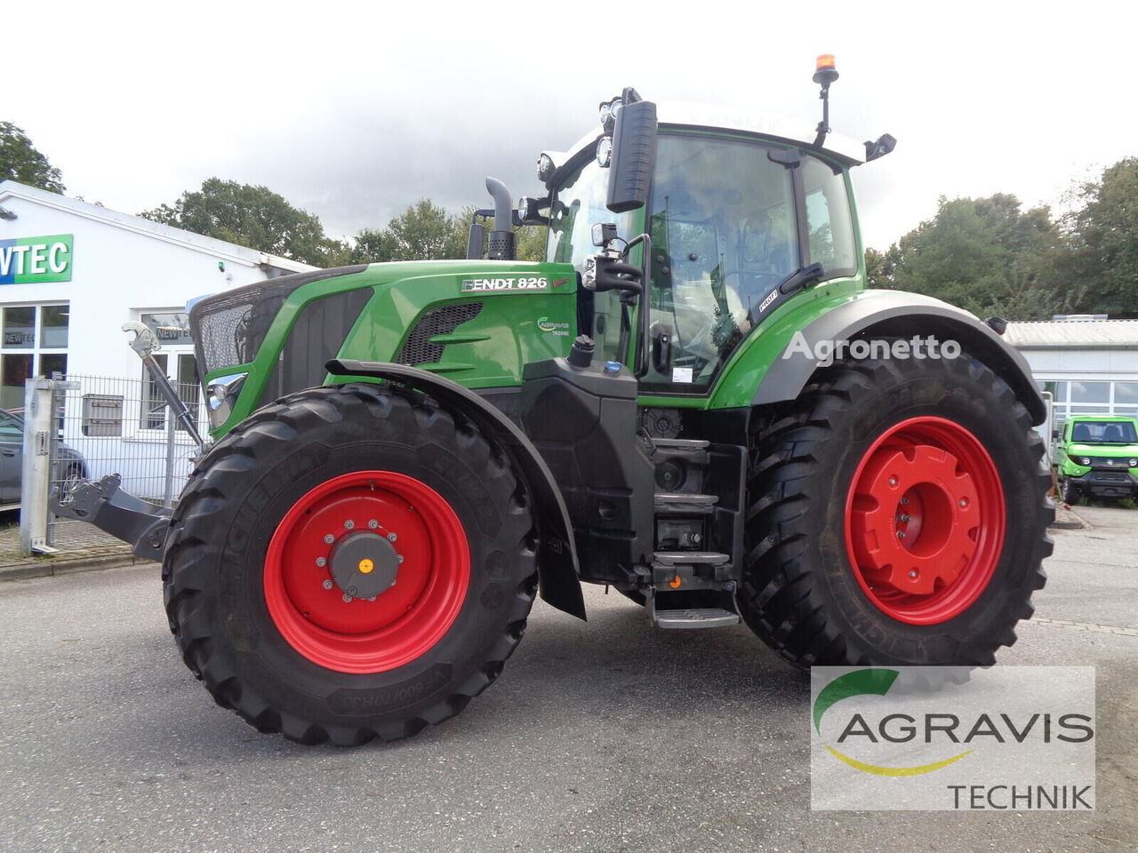 Fendt 826 Vario S4 wheel tractor - Agronetto