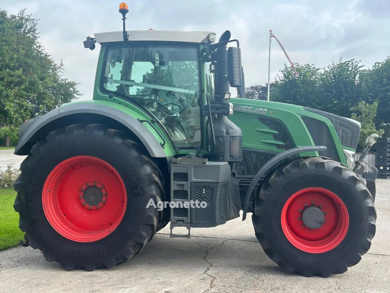 بيع جرار بعجلات Fendt 828 Profi plus Vario Fendt vario 828 Profi plus 50 KM | Agronetto SA جرار بعجلات Fendt 828 Profi plus Vario Fendt vario 828 Profi plus 50 KM - Agronetto