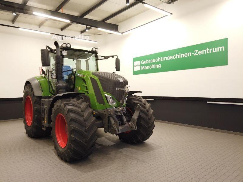 Fendt 828 VARIO S4 PROFI PLUS wheel tractor