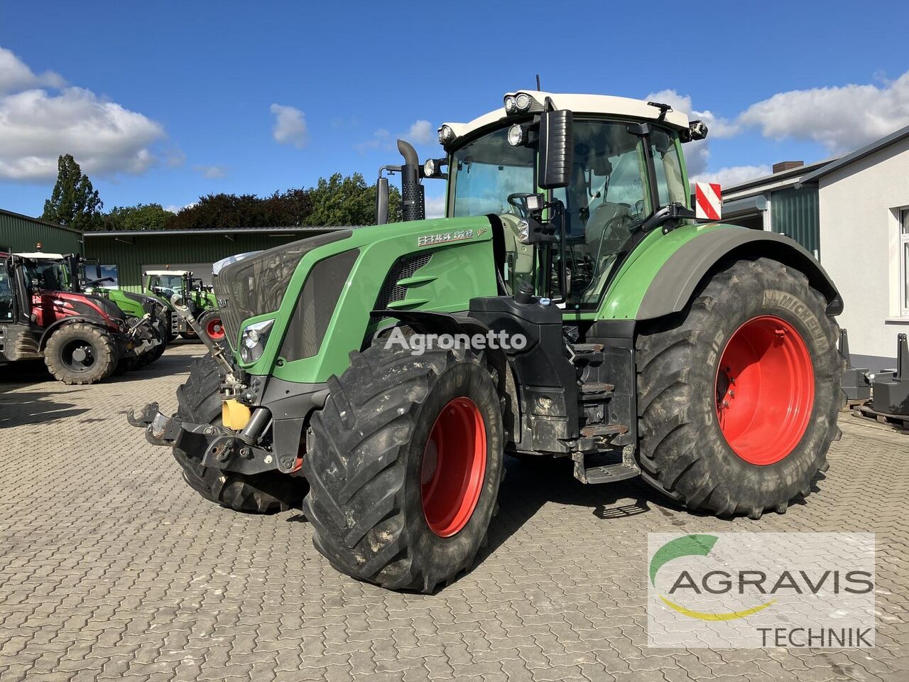 Fendt 828 Vario S4 Profi Plus tractor de ruedas