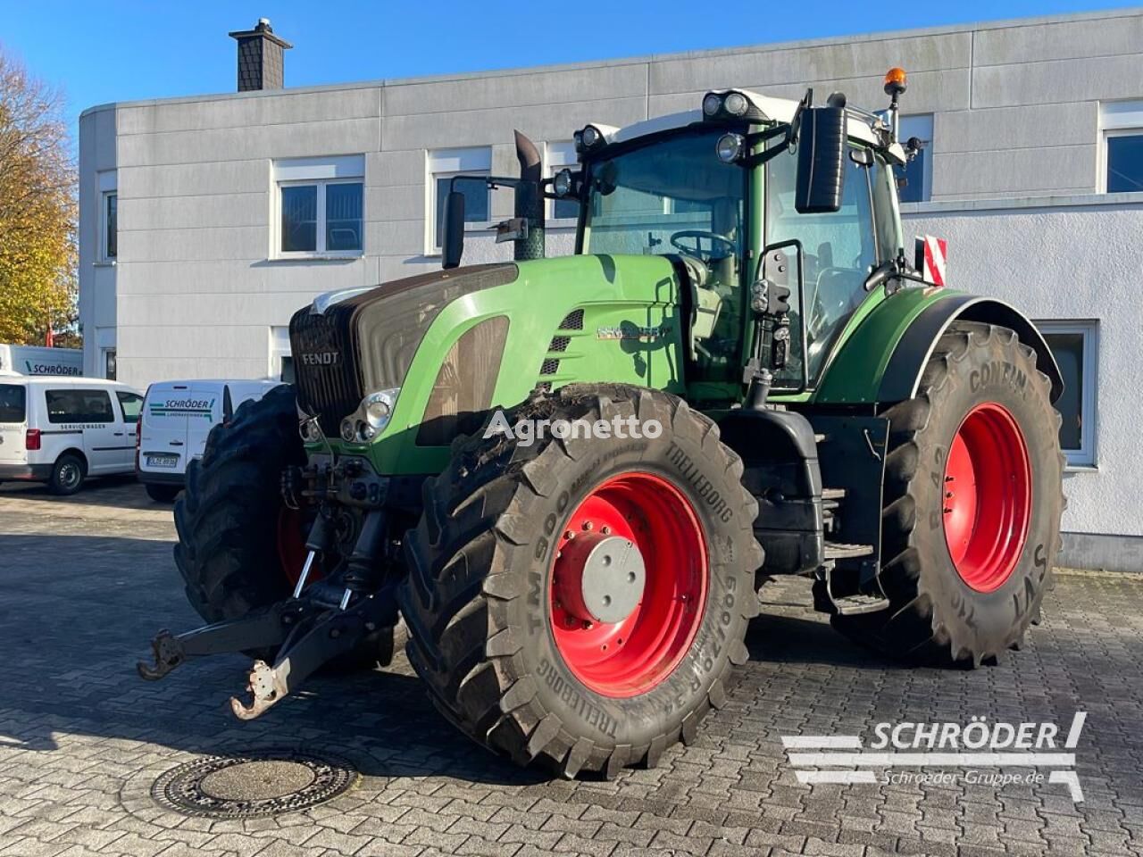 Fendt 933 VARIO TMS wheel tractor