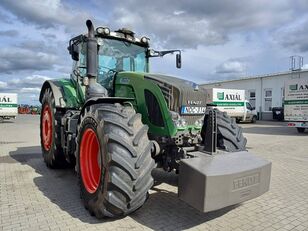 трактор колесный Fendt 933 Vario
