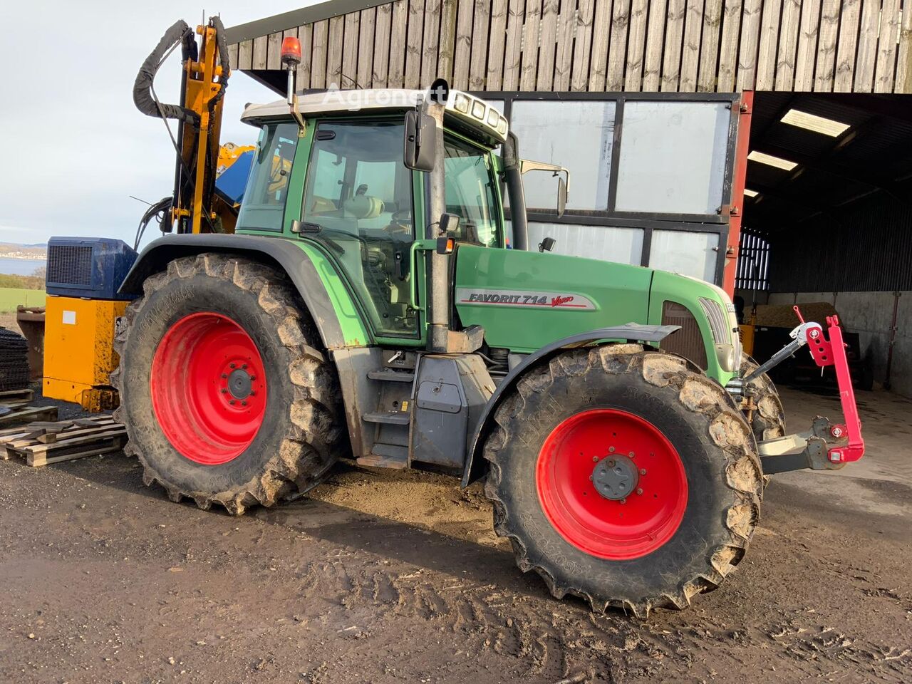 tracteur à roues Fendt Fendt 714 Vario