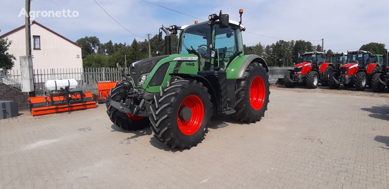 جرار بعجلات Fendt Vario 718