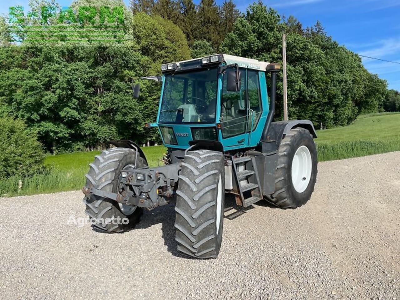 tracteur à roues Fendt xylon 520