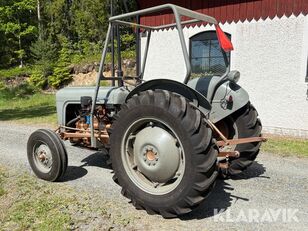 Ferguson FE 35 wheel tractor