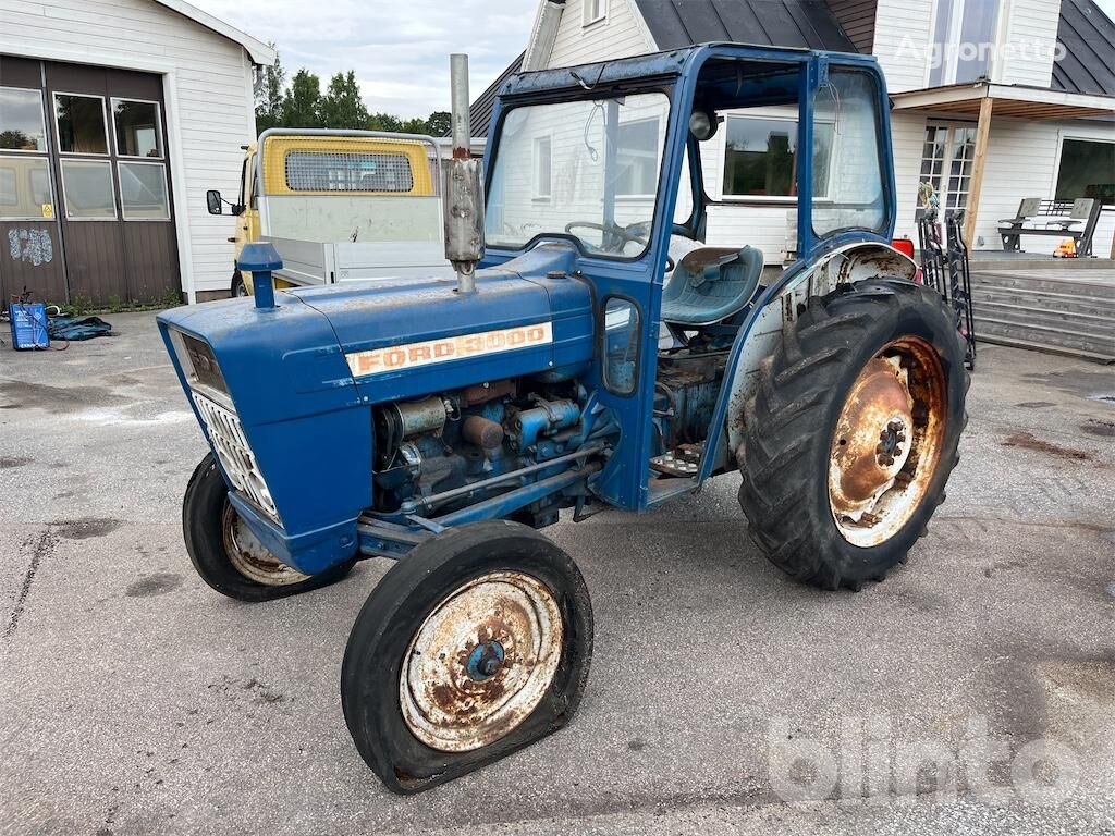 tracteur à roues Ford 3000