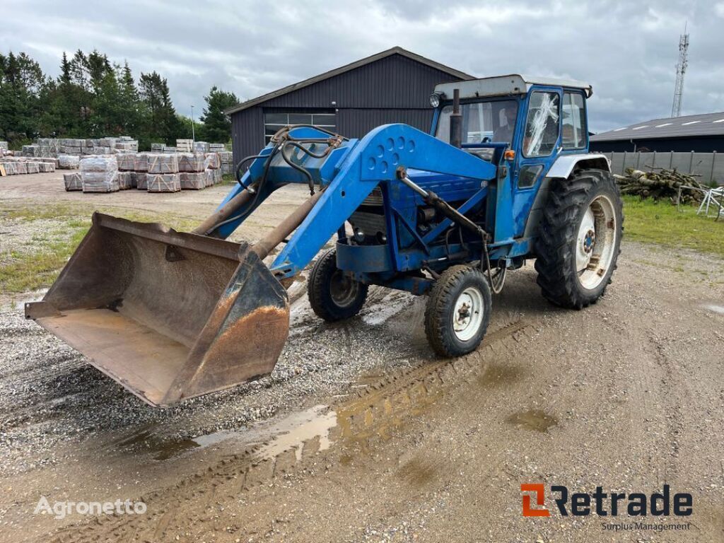 Ford 5000 tractor de ruedas