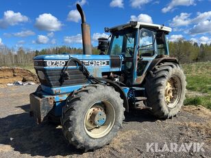 tractor cu roţi Ford 8730