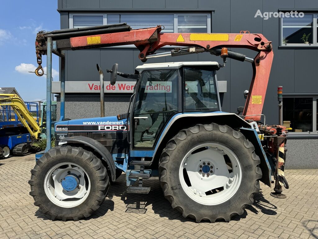 Ford Ford 6640 Powerstar SLE Palfinger PK8000 Kraan 4x4 Powershift 19 tractor de ruedas