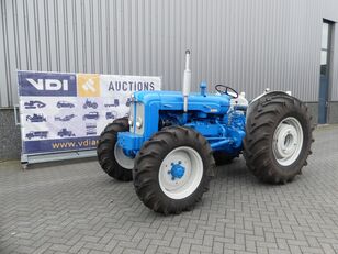 tracteur &agrave; roues Fordson Major