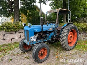 Fordson Power Major traktor på hjul