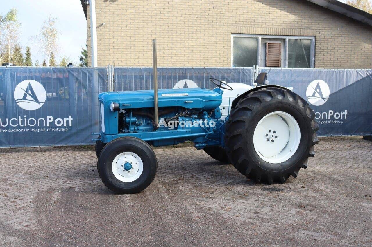 Fordson SUPER MAJOR wheel tractor