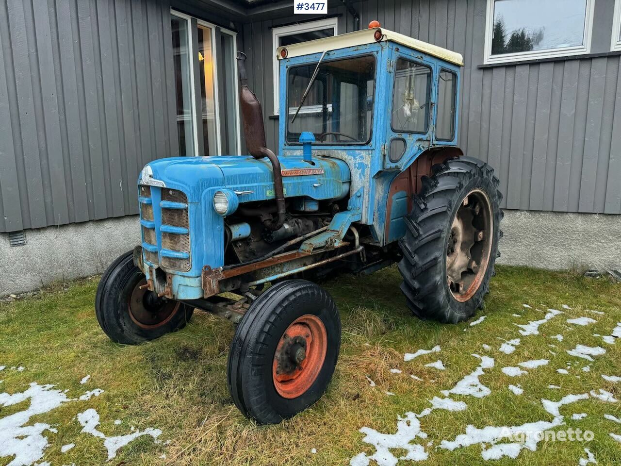 трактор колесный Fordson Super Major