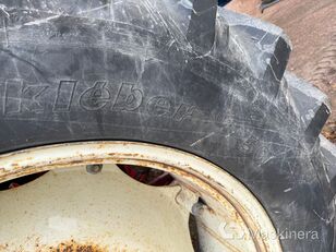 Tracteur à roues International 956 AXL à vendre - Image 33 | Agroline CM Tracteur à roues International 956 AXL | Image 33 - Agroline