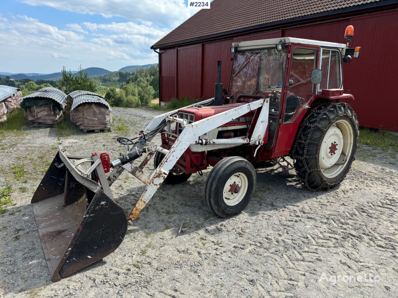 ratinis traktorius International Harvester 454