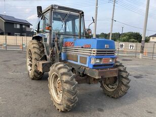 Iseki 885 tractor de ruedas