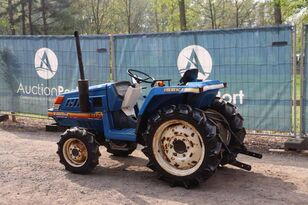 جرار بعجلات Iseki Landhope TU180F