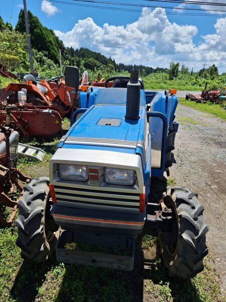 Iseki TRACTOR(ISEKI) wheel tractor