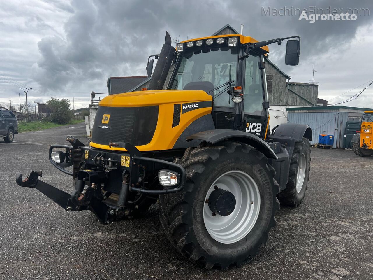 tracteur à roues JCB 2155