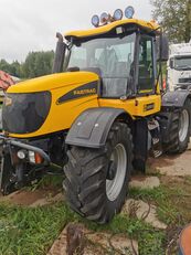 traktor roda JCB Fastrac 3220