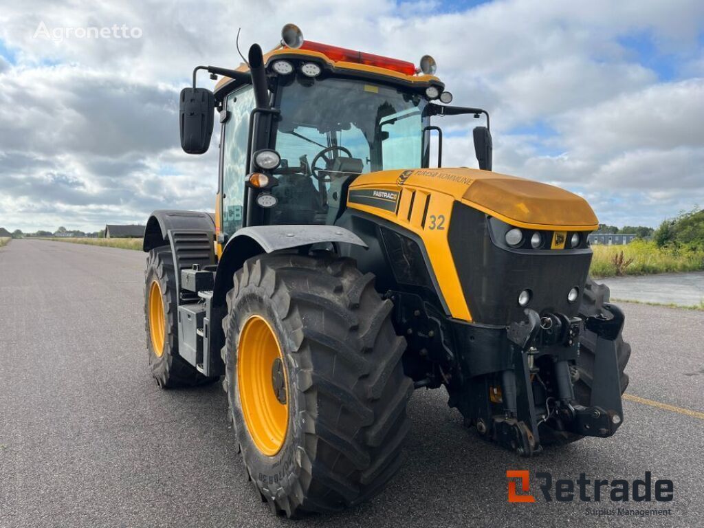 трактор колесный JCB Fastrac 4220