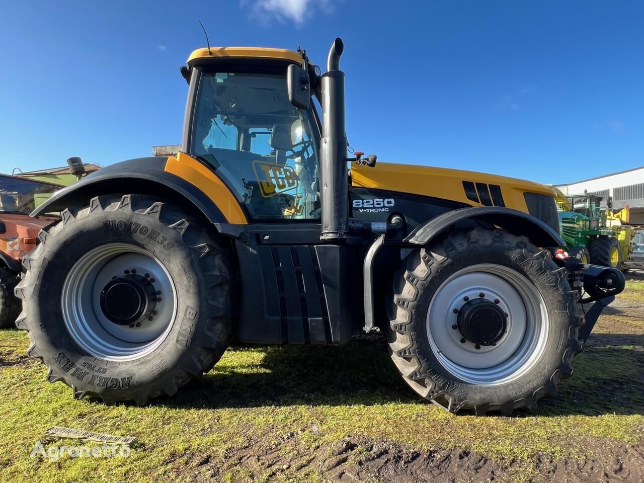 JCB Fastrac 8250 tractor de ruedas