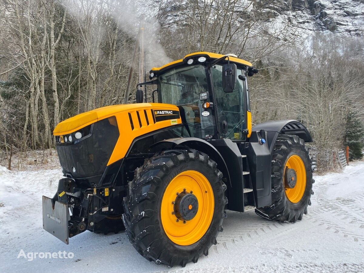 ratastraktor JCB Fastrac 8330