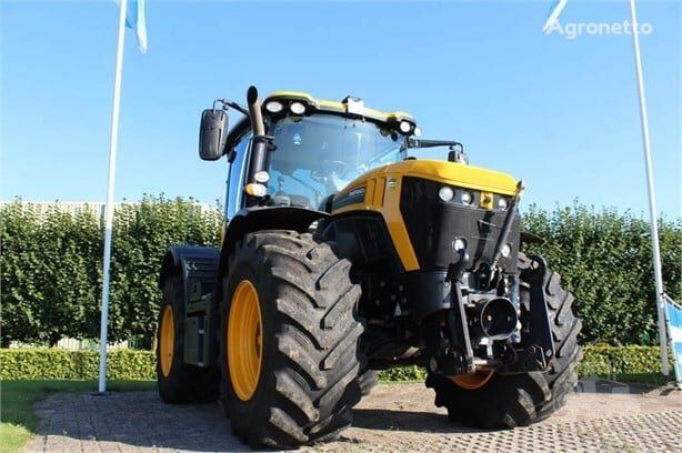 tracteur à roues JCB TRACTOR(JCB)