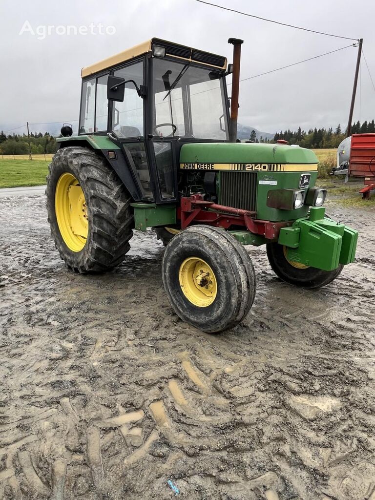 tractor cu roţi John Deere 2140 - 8057 timer