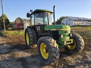 John Deere 2650 traktor točkaš